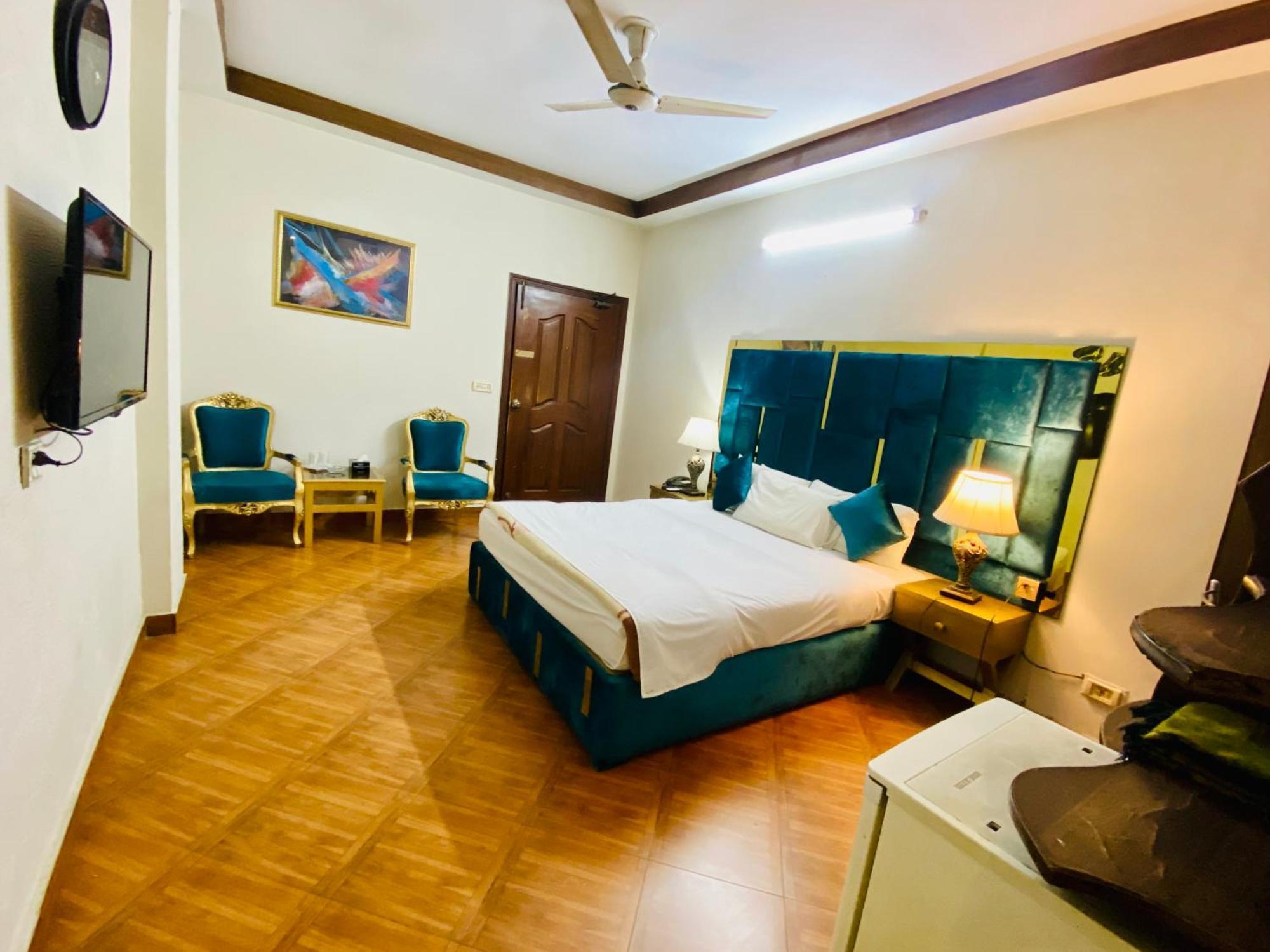 Fiesta Inn Hotel & Resorts Multan Dış mekan fotoğraf