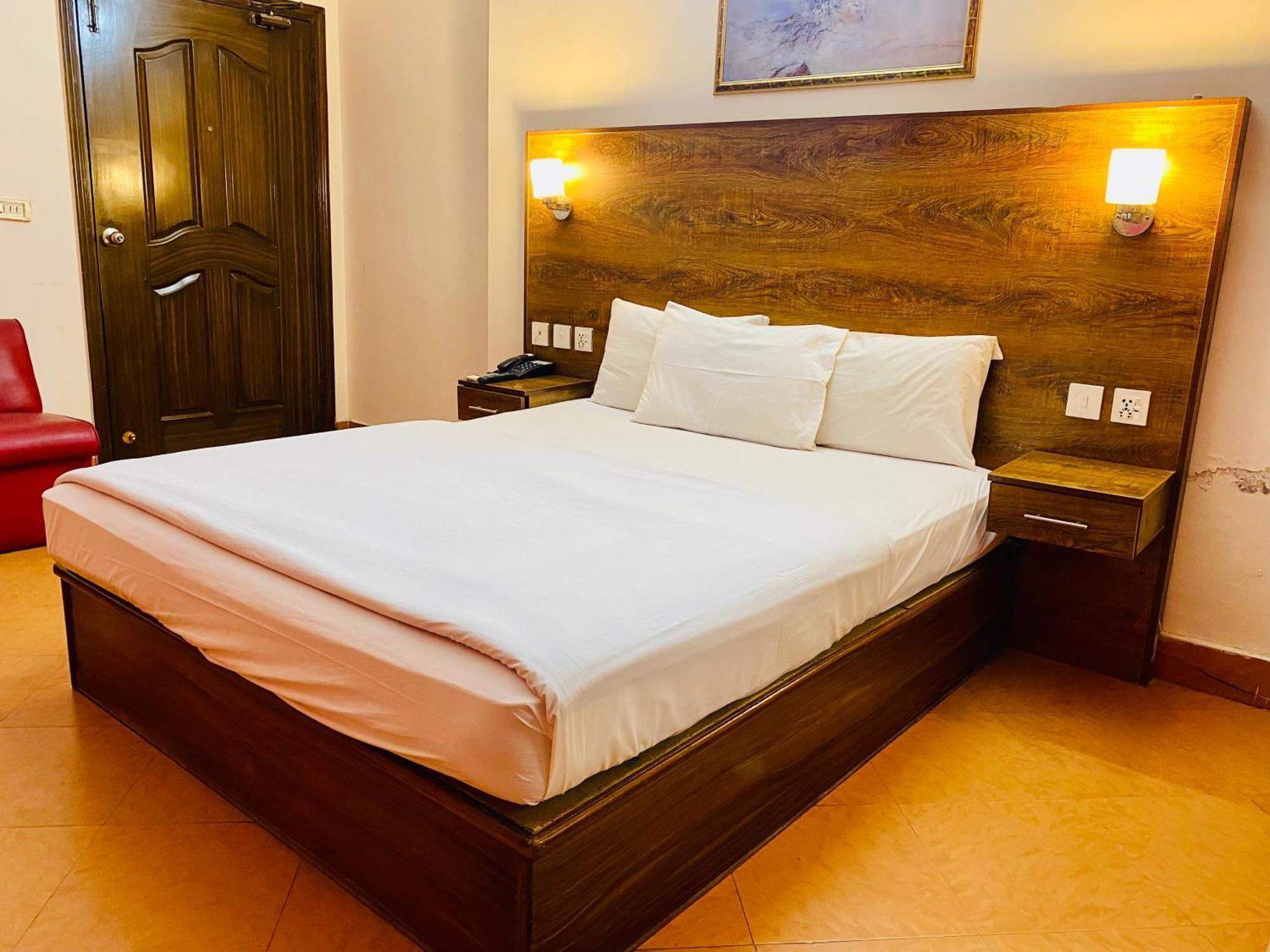Fiesta Inn Hotel & Resorts Multan Dış mekan fotoğraf
