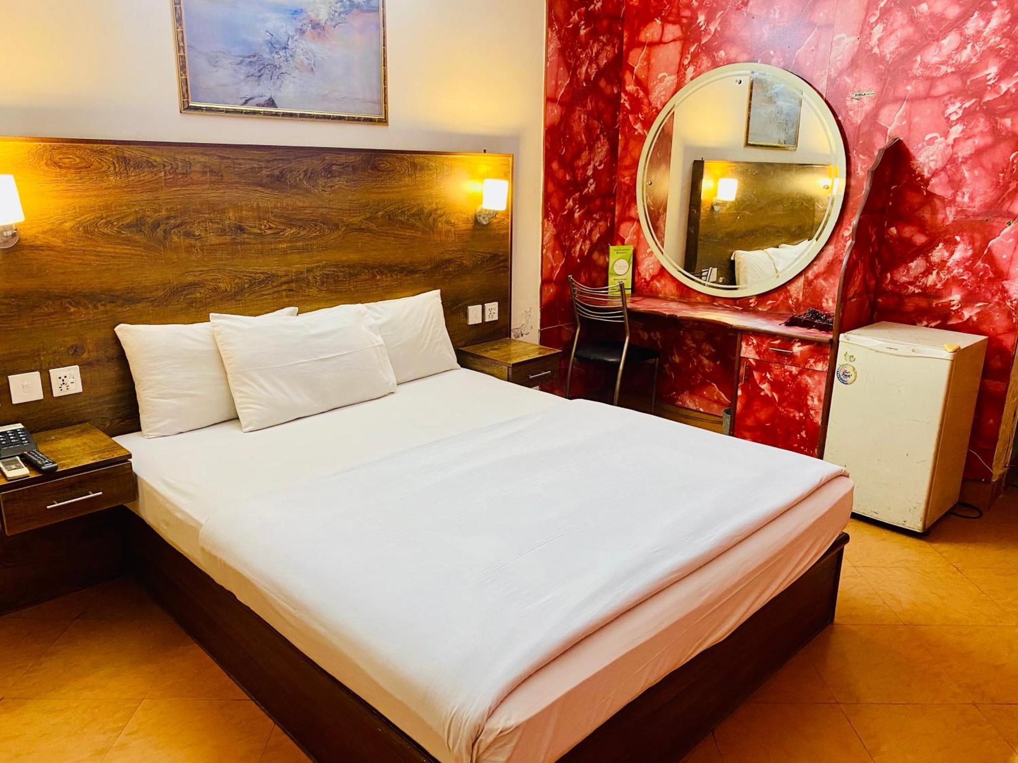 Fiesta Inn Hotel & Resorts Multan Dış mekan fotoğraf