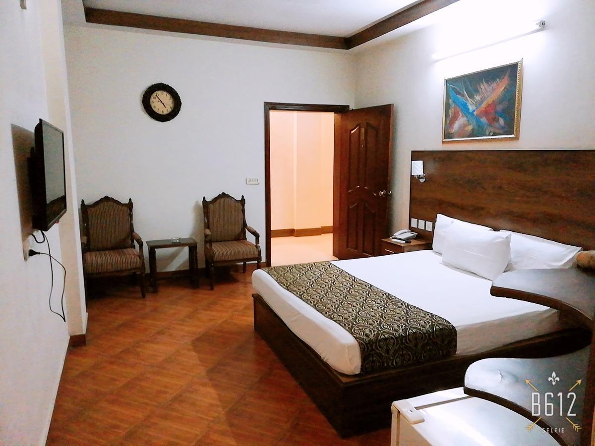 Fiesta Inn Hotel & Resorts Multan Dış mekan fotoğraf