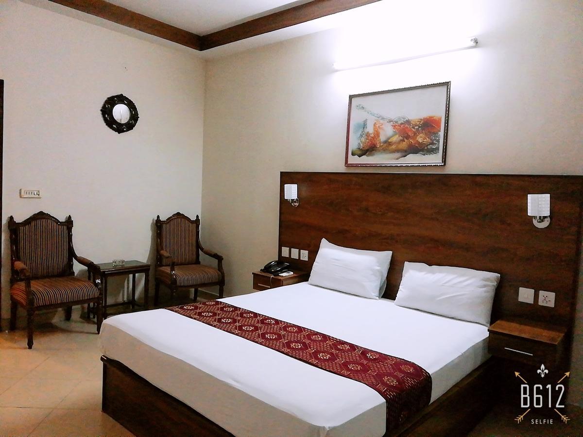 Fiesta Inn Hotel & Resorts Multan Dış mekan fotoğraf